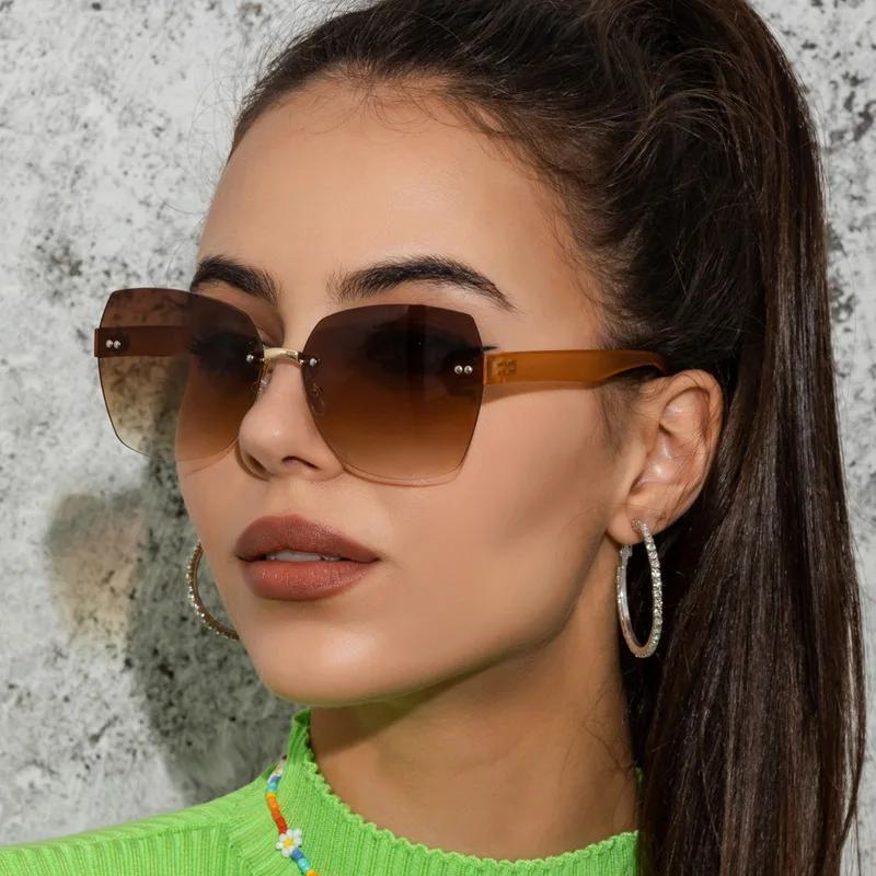 Latest Stylish Rimless Sunglasses Female Brand Design Gradient Sun Eyeglasses Luxury Trimming Frameless Glasses Ladies 1PC
Latest Stylish Rimless Sunglasses Female Brand Design Gradient Sun Eyeglasses Luxury Trimming Frameless Glasses Ladies 1PC