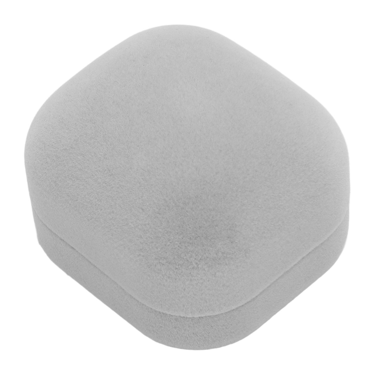 Бархатная подарочная коробка для ювелирных изделий, мягкая подкладка, роскошный, устойчивый к царапинам кейс для хранения ювелирных изделий для
Бархатная подарочная коробка для ювелирных изделий, мягкая подкладка, роскошный, устойчивый к царапинам кейс для хранения ювелирных изделий для