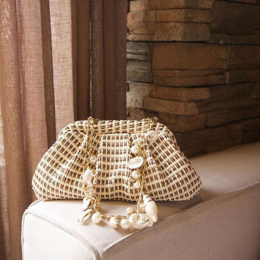 Unique New Woven Clutch Bag Suitable For Vacation And Beach Can Be Worn Crossbody Versatile Chain Clutch Bag
Unique New Woven Clutch Bag Suitable For Vacation And Beach Can Be Worn Crossbody Versatile Chain Clutch Bag