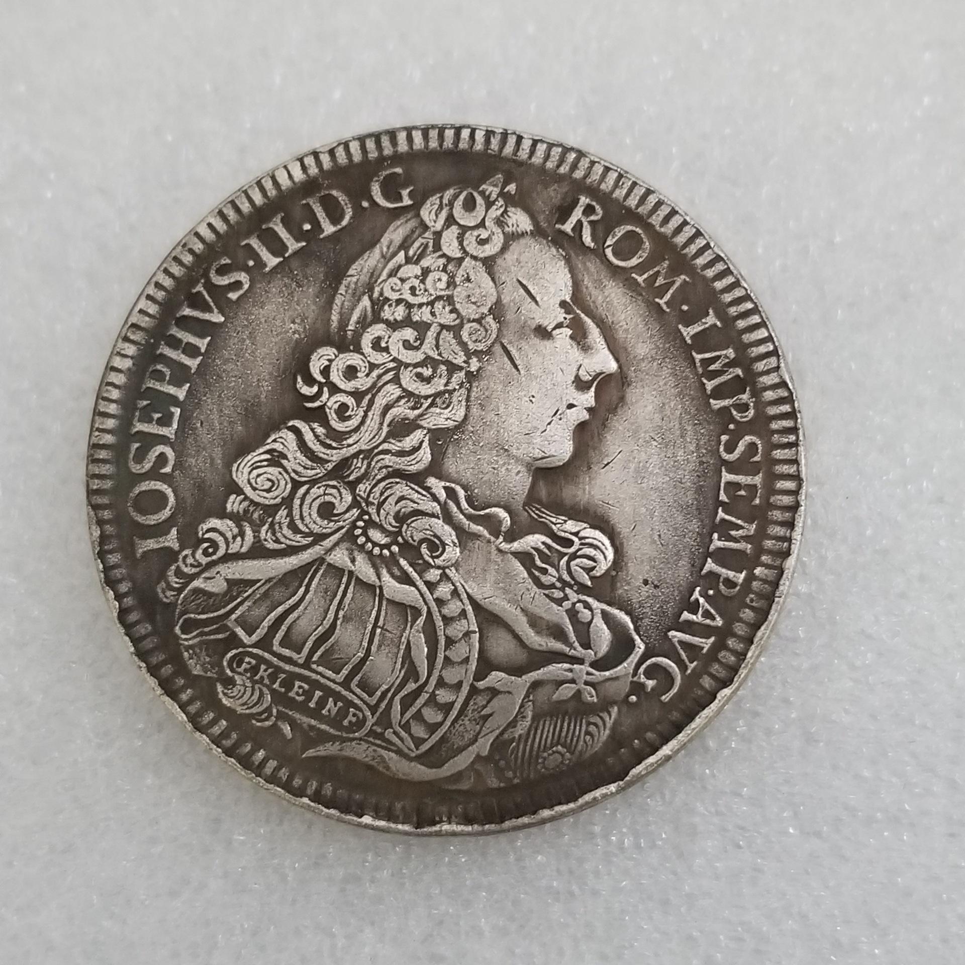 Памятные коллекционные сувенирные серебряные монеты Польши 1765 года
Памятные коллекционные сувенирные серебряные монеты Польши 1765 года