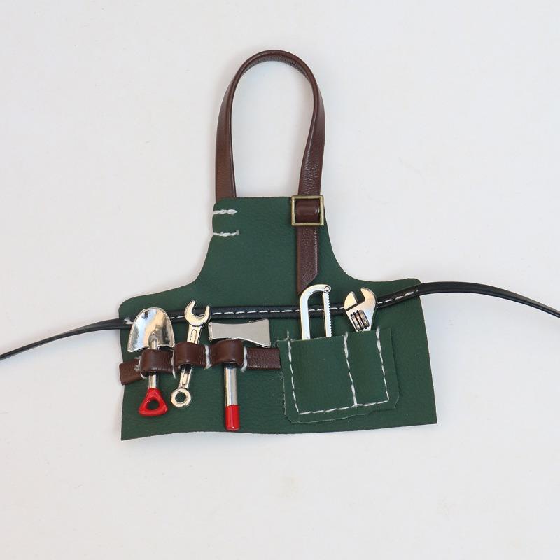 1:12 Scale Miniature Tool Set with Doll Apron - Realistic Shovel Axe Wrench for DIY Dollhouse Crafts Role-Play Scene Accessories зелений
1:12 Scale Miniature Tool Set with Doll Apron - Realistic Shovel Axe Wrench for DIY Dollhouse Crafts Role-Play Scene Accessories зелений