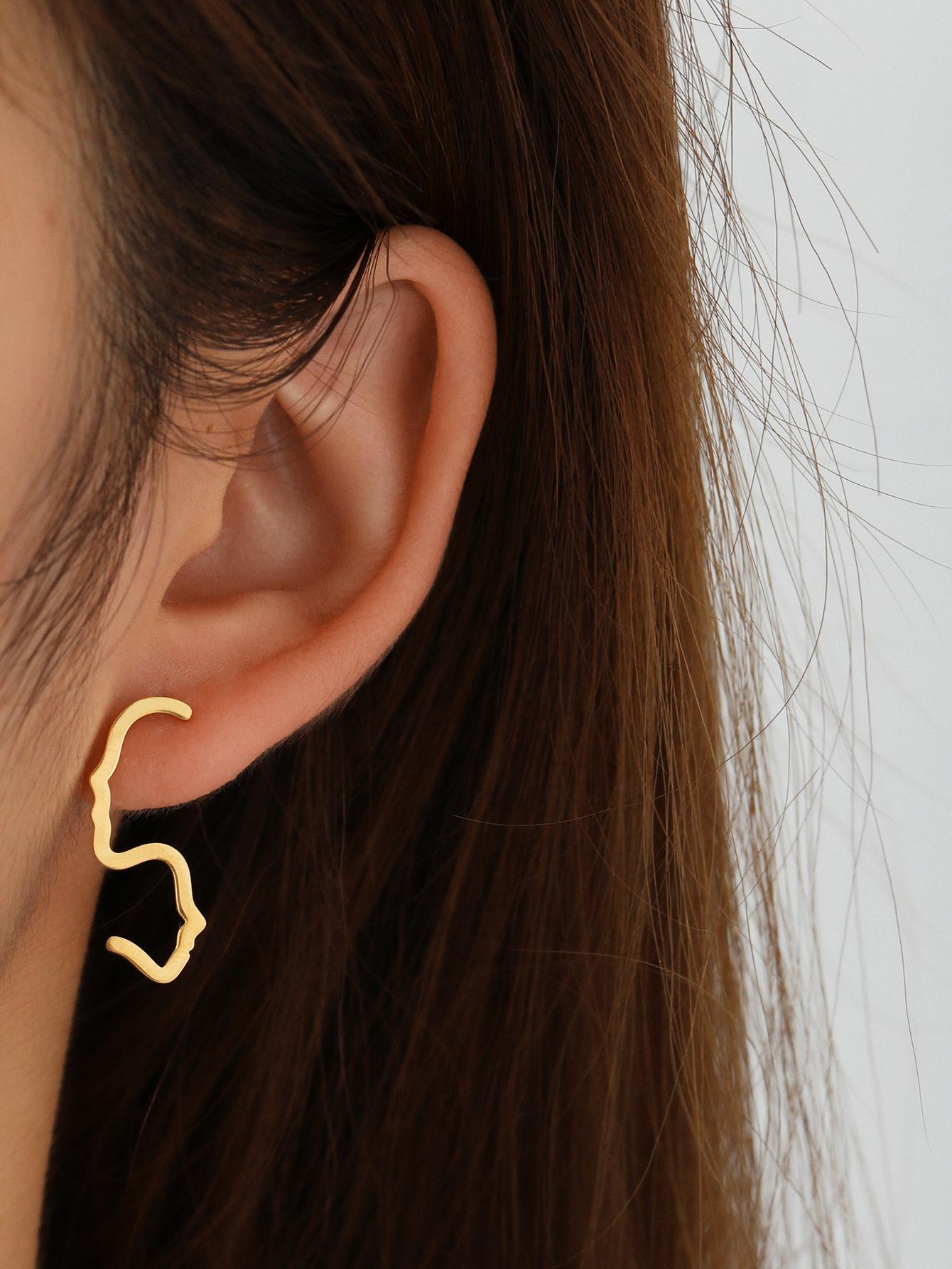 Серьги из нержавеющей стали 2023, новый дизайн, женская форма лица, корейские модные массивные серьги-гвоздики для женщин, ювелирные изделия, подарки на вечеринку
Серьги из нержавеющей стали 2023, новый дизайн, женская форма лица, корейские модные массивные серьги-гвоздики для женщин, ювелирные изделия, подарки на вечеринку