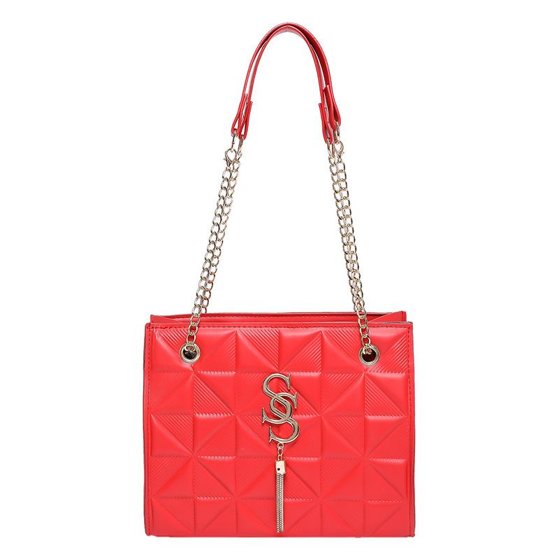 Simple indentation tote bag women s 2024 summer fashion shoulder messenger bag women s tide letter large capacity commuter bag червоний
Simple indentation tote bag women s 2024 summer fashion shoulder messenger bag women s tide letter large capacity commuter bag червоний