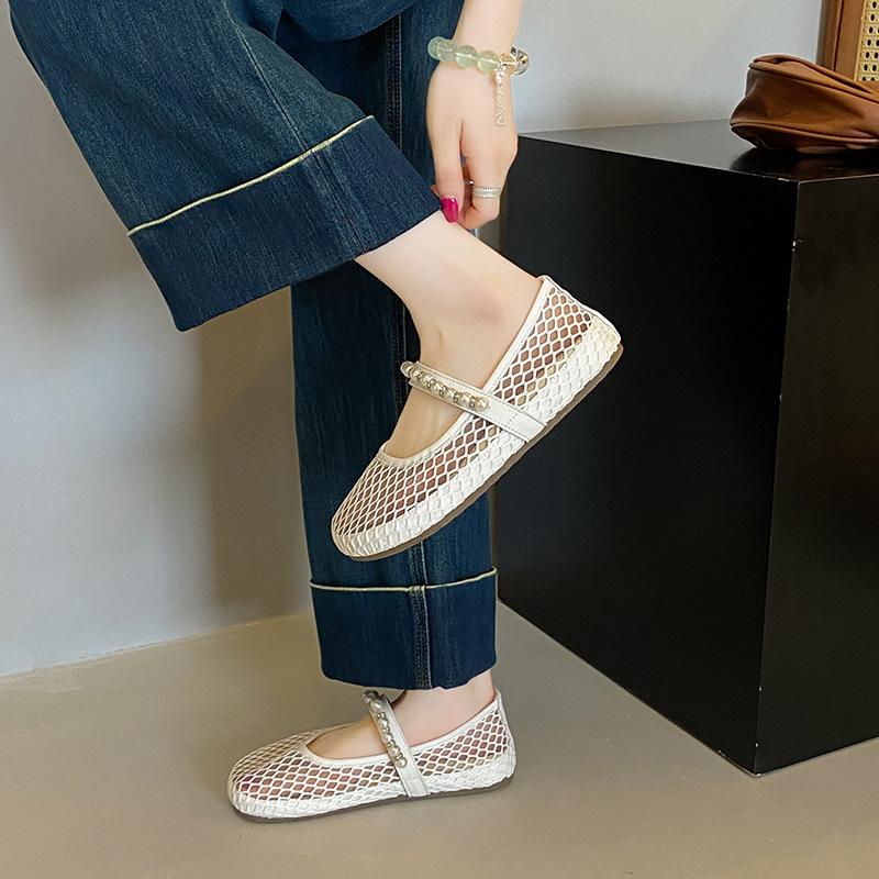 Spring new niche fishing net flat-bottomed rhinestone sandals hollowed out fashionable and comfortable beach shoes women s shallow 35
Spring new niche fishing net flat-bottomed rhinestone sandals hollowed out fashionable and comfortable beach shoes women s shallow 35