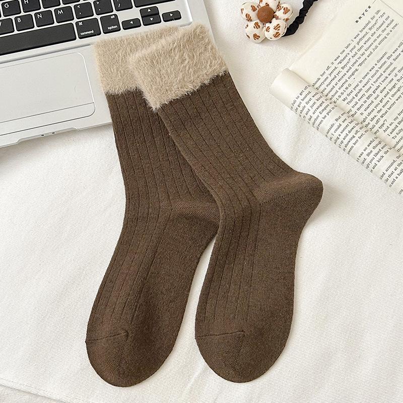Жіночі шкарпетки до середини ікри для осіннього та зимового тепла 1 Pairs кавовий
Жіночі шкарпетки до середини ікри для осіннього та зимового тепла 1 Pairs кавовий