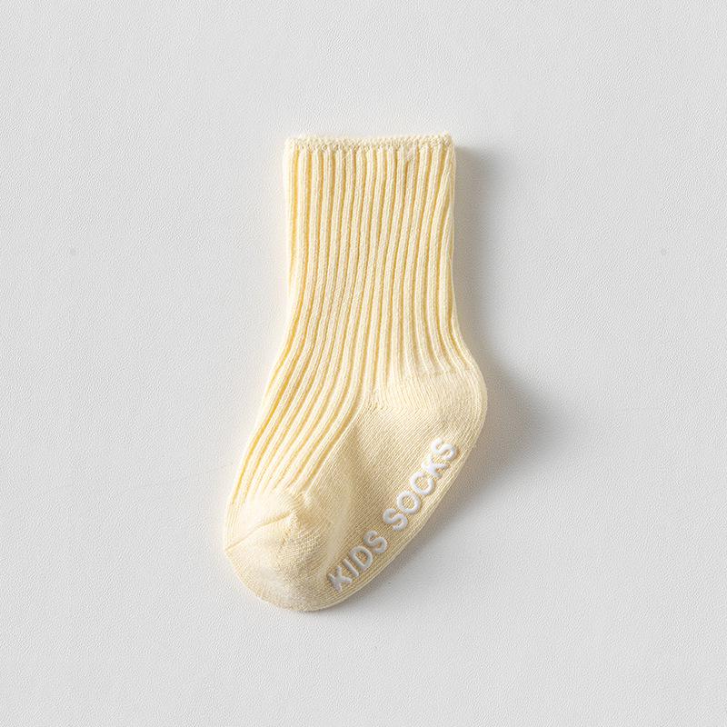 Infant Non-Slip Mid-Calf Cotton Socks for Boys and Girls (Spring/Winter) L (Ages 3-5, Foot Length 13-15CM, No Non-Slip)
Infant Non-Slip Mid-Calf Cotton Socks for Boys and Girls (Spring/Winter) L (Ages 3-5, Foot Length 13-15CM, No Non-Slip)