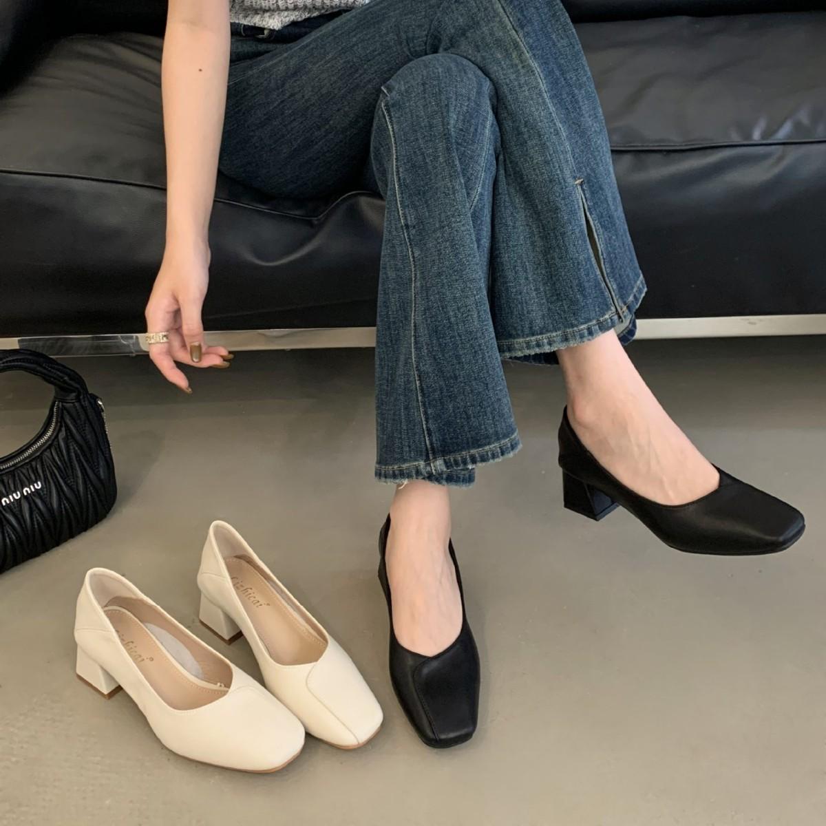 2025 новые туфли на высоком каблуке с мелким вырезом, из мягкой кожи, закрывающие стопу, универсальные, в стиле OL, модные женские туфли 39 чёрный
2025 новые туфли на высоком каблуке с мелким вырезом, из мягкой кожи, закрывающие стопу, универсальные, в стиле OL, модные женские туфли 39 чёрный