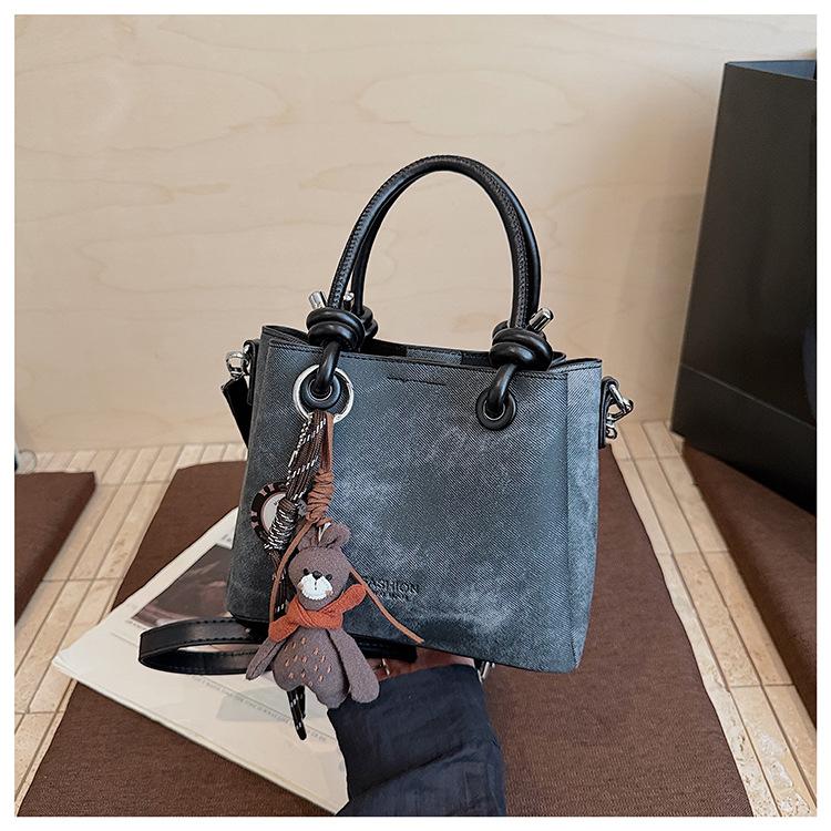 Fashion 2026 New Women Handbag Zipper Solid Color Simple PU Leather Shoulder Bag Soft Versatile Trendy Designer Brand Crossbody Bag чорний
Fashion 2026 New Women Handbag Zipper Solid Color Simple PU Leather Shoulder Bag Soft Versatile Trendy Designer Brand Crossbody Bag чорний