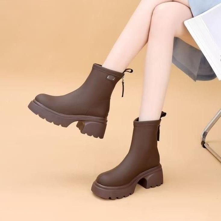 Ботинки из мягкой кожи, Женская обувь, Обувь на толстой подошве, увеличивающая рост, для осени и зимы, Короткие ботинки 40 коричневый
Ботинки из мягкой кожи, Женская обувь, Обувь на толстой подошве, увеличивающая рост, для осени и зимы, Короткие ботинки 40 коричневый