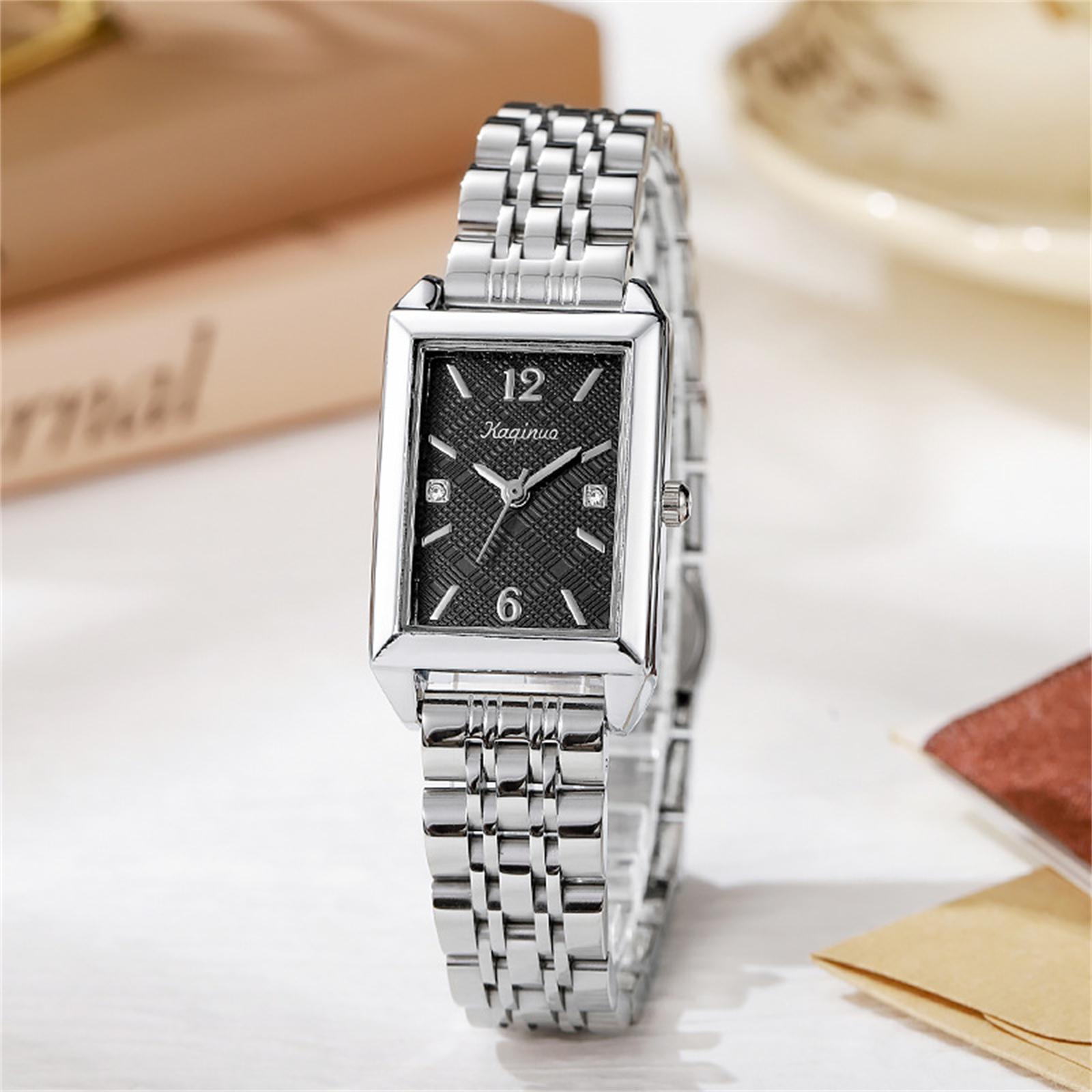 Женские модные кожаные часы One Size
Женские модные кожаные часы One Size