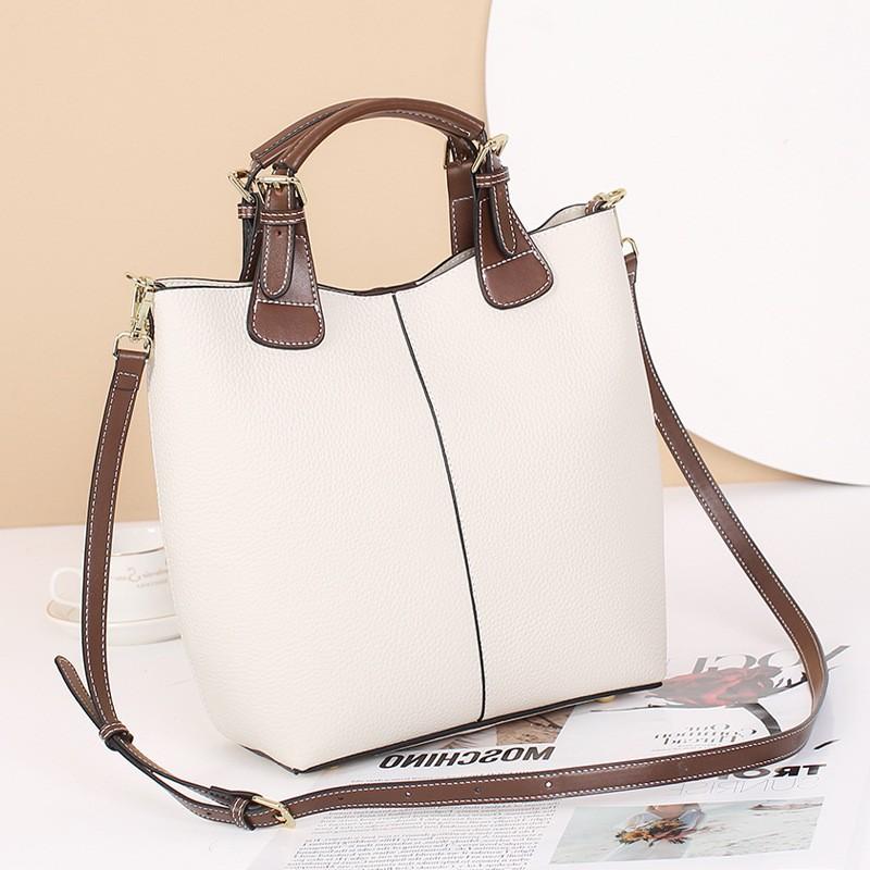 RanHuang New 2026 Women s Fashi Handbags High Quality Genuine Leather Shoulder Bags Ladies Luxury Messenger Bags Bucket Bags (20cm<Max Length<30cm)
RanHuang New 2026 Women s Fashi Handbags High Quality Genuine Leather Shoulder Bags Ladies Luxury Messenger Bags Bucket Bags (20cm<Max Length<30cm)