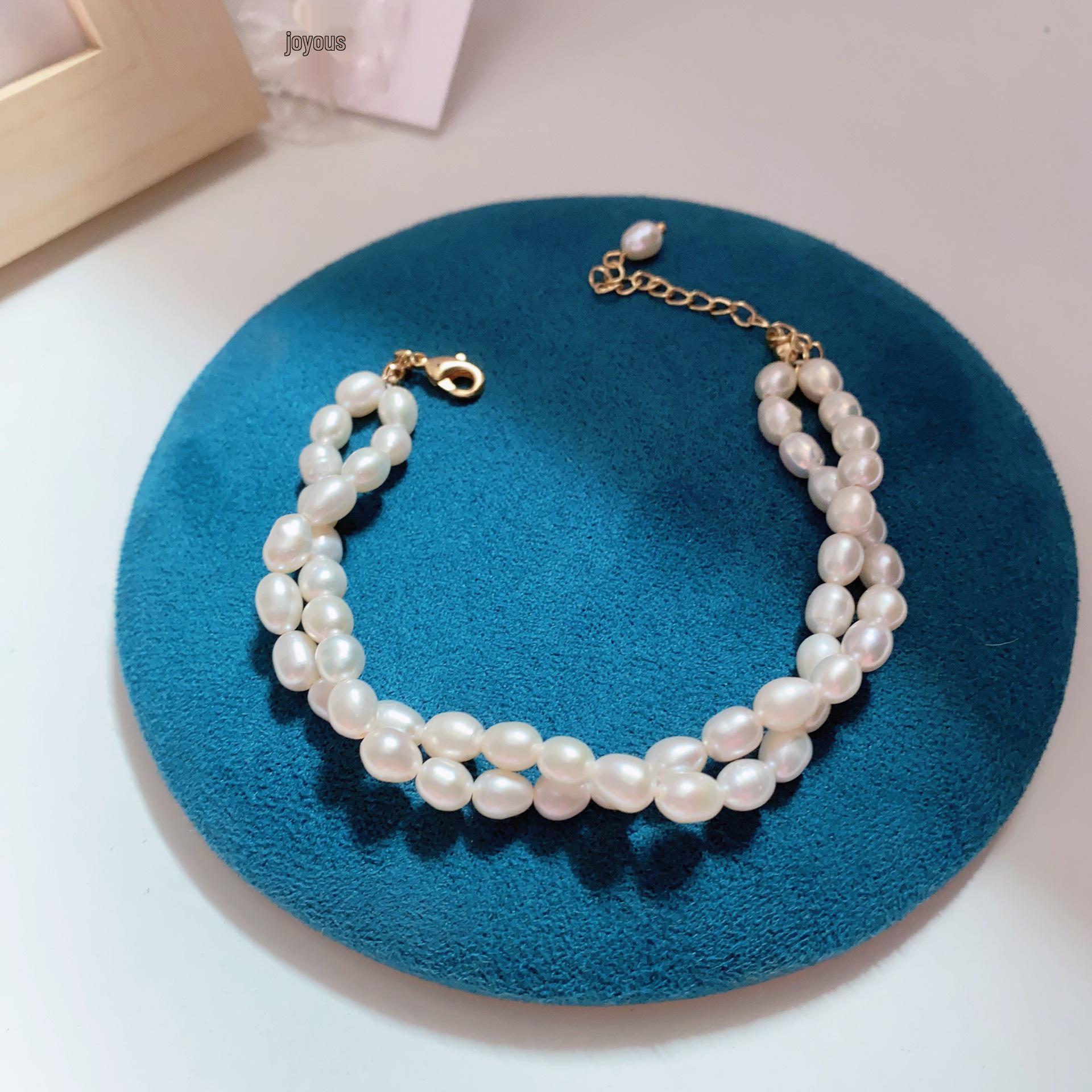 Элегантный корейский стиль, двухслойный барочный браслет из пресноводного жемчуга с винтажным французским шармом
Элегантный корейский стиль, двухслойный барочный браслет из пресноводного жемчуга с винтажным французским шармом