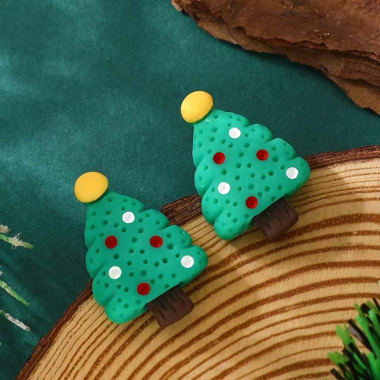 Осенне-зимние серьги из смолы с изображением милой мультяшной рождественской елки и колокольчика Санты для женщин 1 pair
Осенне-зимние серьги из смолы с изображением милой мультяшной рождественской елки и колокольчика Санты для женщин 1 pair