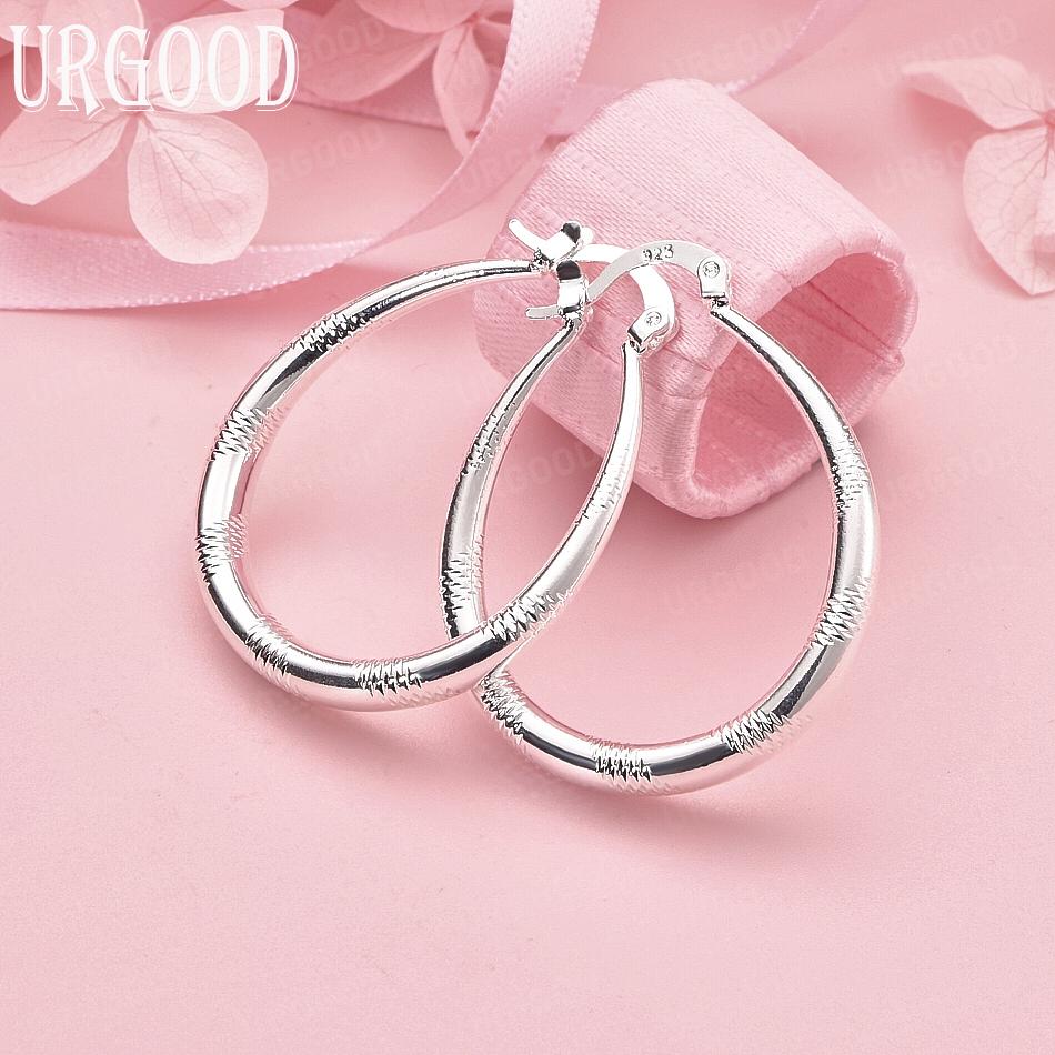 925 Sterling Silver Fashion U-Shaped Pierced Earrings Wedding Jewelry
925 Sterling Silver Fashion U-Shaped Pierced Earrings Wedding Jewelry