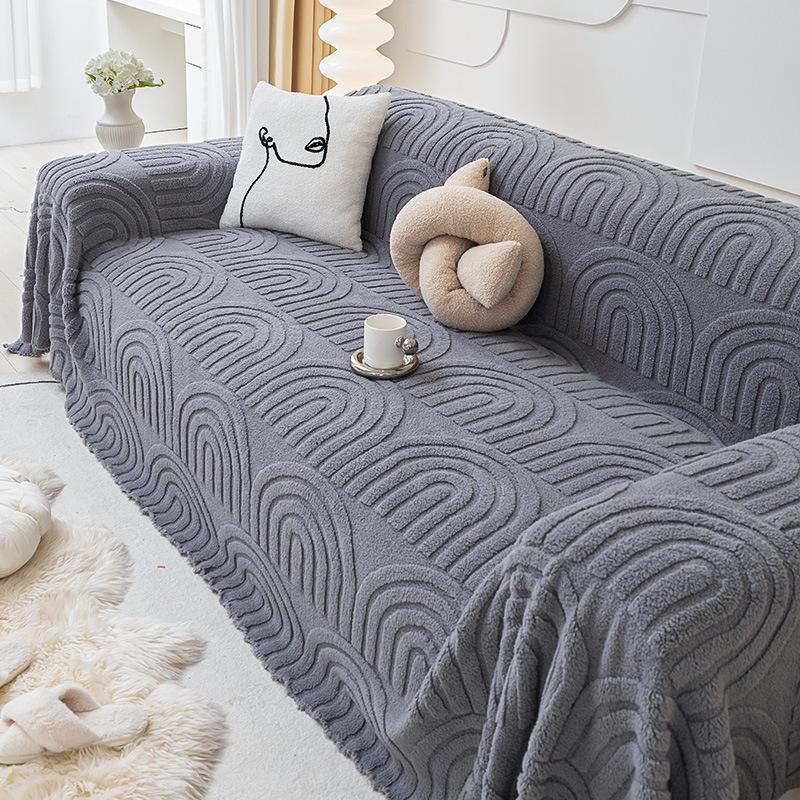 Ткань чехла для дивана, создающая ощущение премиум-класса зимой, утолщенное плюшевое одеяло для дивана, которое можно расстелить и накрыть, теплая подушка для дивана на осень и зиму 175*130
Ткань чехла для дивана, создающая ощущение премиум-класса зимой, утолщенное плюшевое одеяло для дивана, которое можно расстелить и накрыть, теплая подушка для дивана на осень и зиму 175*130
