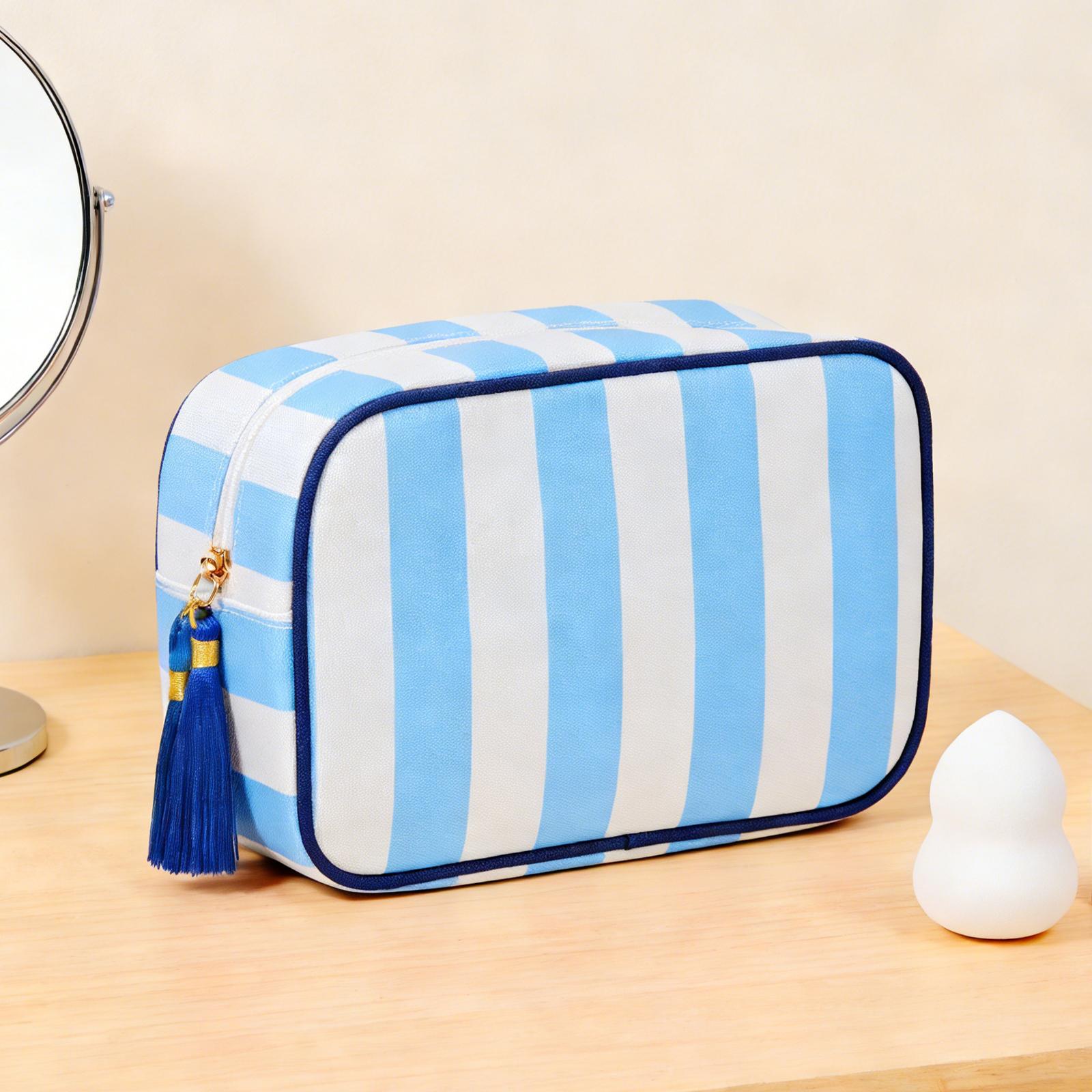 Makeup Bag Travel Cosmetic Bag Organizer Tassel Toiletry Pouch Large Polyester Zipper Pouch Women Skincare Container синій
Makeup Bag Travel Cosmetic Bag Organizer Tassel Toiletry Pouch Large Polyester Zipper Pouch Women Skincare Container синій