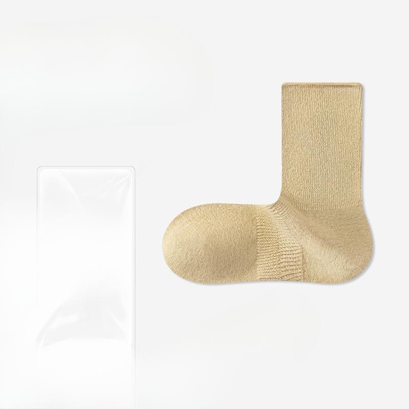 Женские весенне-осенние однотонные носки-трубы без косточек от запаха 1 pair
Женские весенне-осенние однотонные носки-трубы без косточек от запаха 1 pair