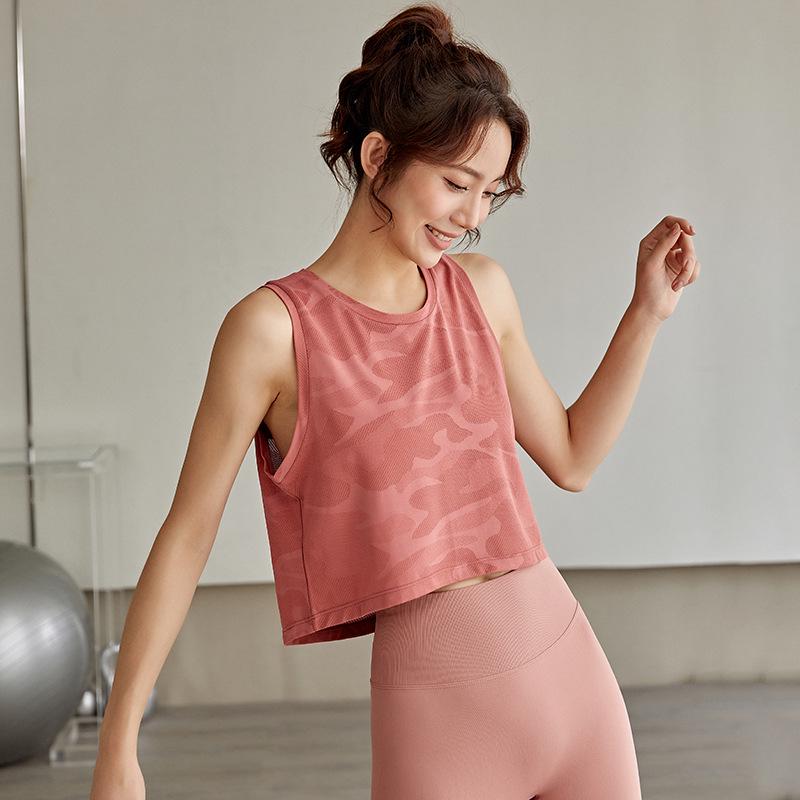 Women s Camouflage Sleeveless Sports Vest - Breathable Running & Yoga Cover-Up Top for Summer Large фіолетовий
Women s Camouflage Sleeveless Sports Vest - Breathable Running & Yoga Cover-Up Top for Summer Large фіолетовий