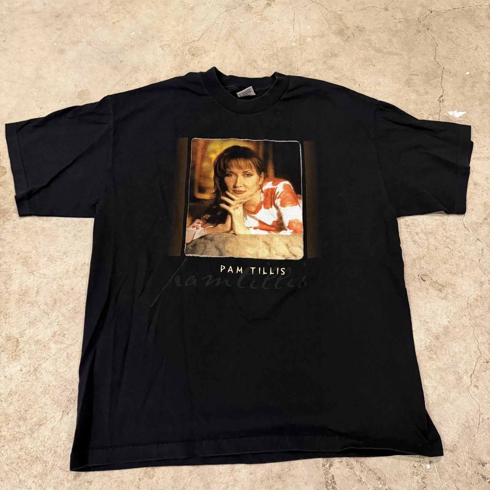 Pam Tillis Mens XL Country Music Tour Portrait Graphic Black T T-Shirt Vtg S
Pam Tillis Mens XL Country Music Tour Portrait Graphic Black T T-Shirt Vtg S