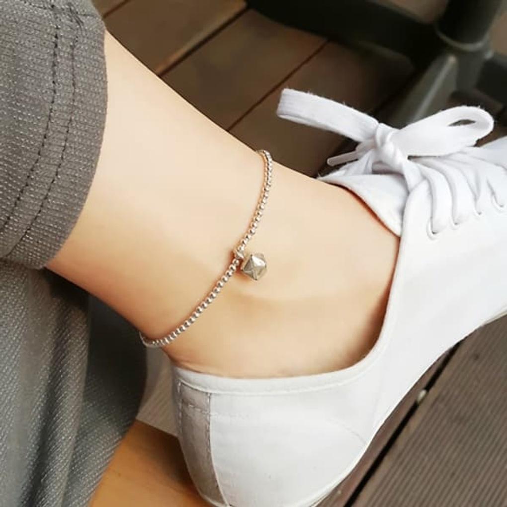Women s Daily Near 925 Silver Silverbotte Anklet Bracelet One color
Women s Daily Near 925 Silver Silverbotte Anklet Bracelet One color