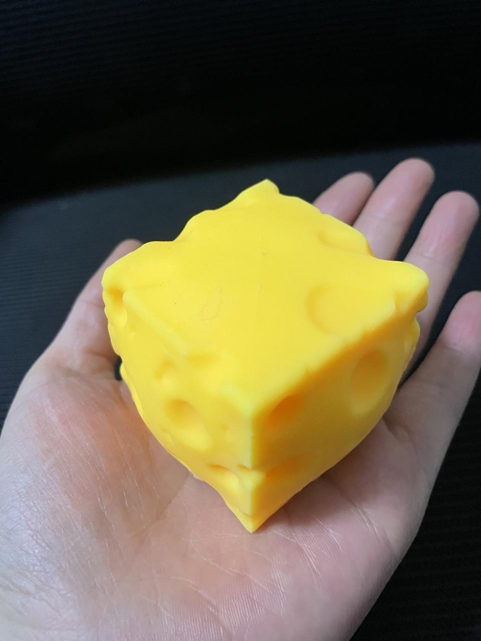 Cube Cheese Stress Ball Cheese Shapeable Squeeze Ball Non-Bounce Fidget Toy Sensory Anti-Stress Christmas Gift
Cube Cheese Stress Ball Cheese Shapeable Squeeze Ball Non-Bounce Fidget Toy Sensory Anti-Stress Christmas Gift