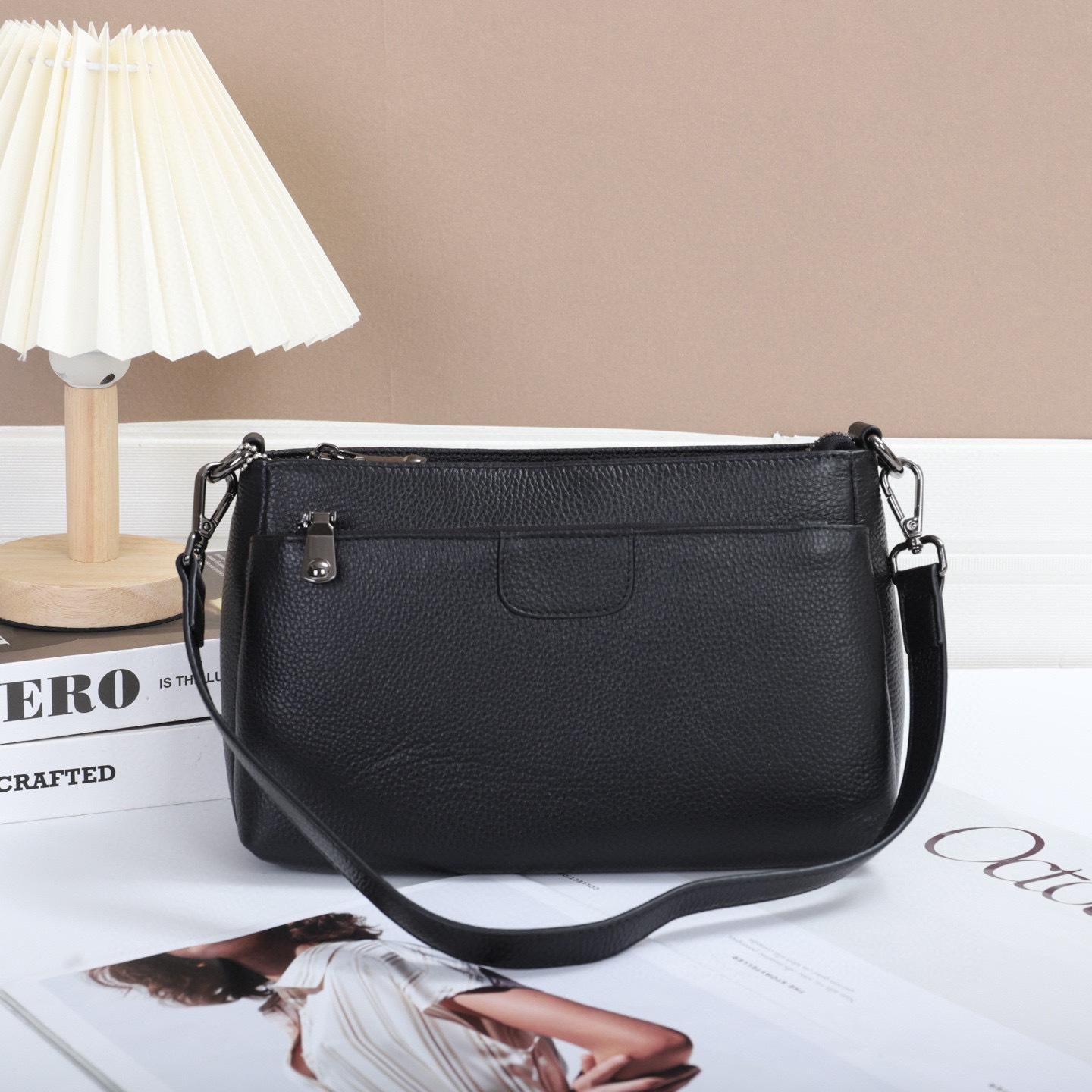 Women s Soft Real Leather Handbag Shoulder Bags High Quality Roomy Pockets, High Quality Crossbody with Two Strap Bolsa 27 x 12 x 16 cm чёрный
Women s Soft Real Leather Handbag Shoulder Bags High Quality Roomy Pockets, High Quality Crossbody with Two Strap Bolsa 27 x 12 x 16 cm чёрный
