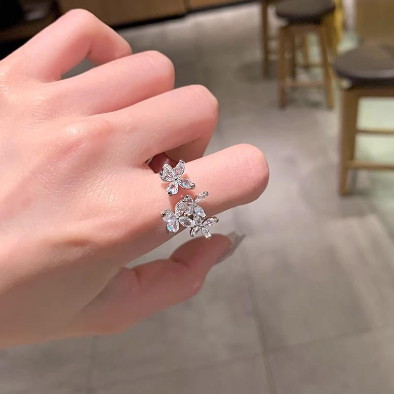 Super Sparkling Butterfly Exquisite High End Open Ring Fashionable Immortal Cool Wind Versatile Rings opening adjustable золотой
Super Sparkling Butterfly Exquisite High End Open Ring Fashionable Immortal Cool Wind Versatile Rings opening adjustable золотой