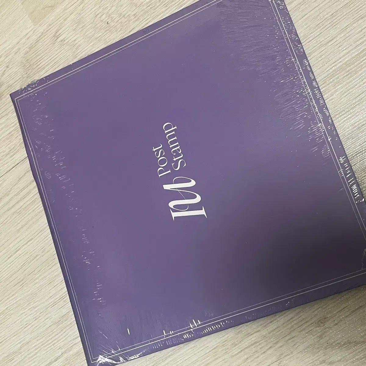 IU Moment Exhibition Stamp Set
IU Moment Exhibition Stamp Set