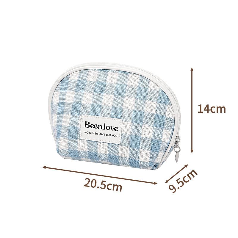 New Hand Wash Bag Portable Lipstick Skin Care Storage Bag Travel Bag Mid-pack Semi-round Cosmetic Bag
New Hand Wash Bag Portable Lipstick Skin Care Storage Bag Travel Bag Mid-pack Semi-round Cosmetic Bag