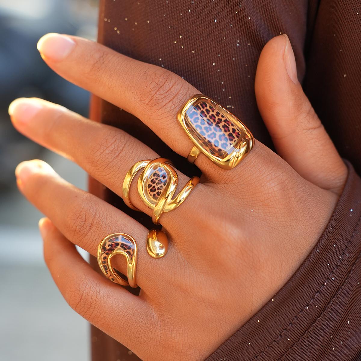 Stainless Steel Minimalist 18K PVD Golden Plated Rings Chunky Zircon High Quality Charm Stylish Boho Leopard Golden Zircon resizable
Stainless Steel Minimalist 18K PVD Golden Plated Rings Chunky Zircon High Quality Charm Stylish Boho Leopard Golden Zircon resizable