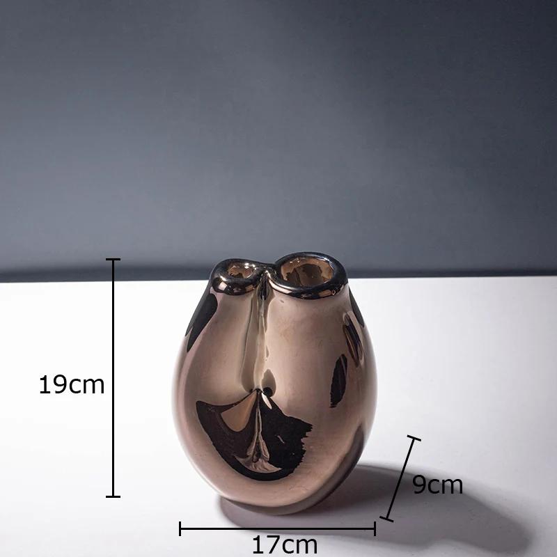 Creative Double Hole Glass Vase Hydroponics Flowers Pots Flower Arrangement Desk Decoration Floral Vase Room Aesthetic Decor
Creative Double Hole Glass Vase Hydroponics Flowers Pots Flower Arrangement Desk Decoration Floral Vase Room Aesthetic Decor
