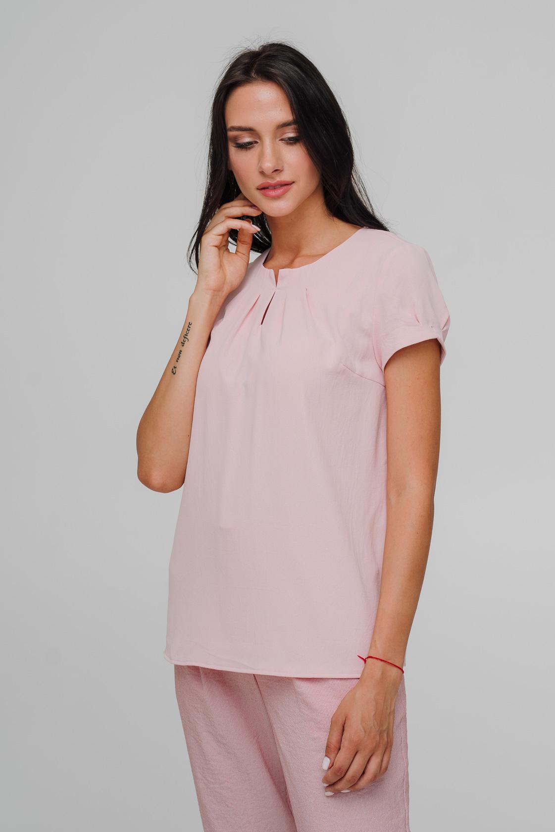 Легка однотонна блуза з коротким рукавом та защипами на горловині. 42 рожевий
Легка однотонна блуза з коротким рукавом та защипами на горловині. 42 рожевий