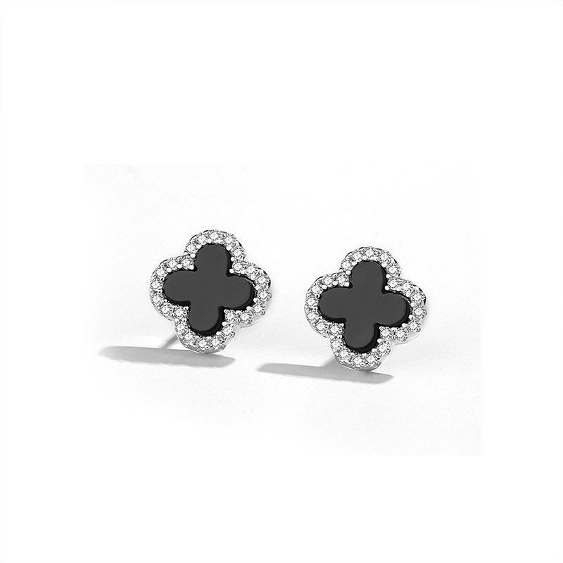 Agate Four-leaf Clover Stud Earrings for Women Simple Trendy Fashionable and Versatile 925 silver
Agate Four-leaf Clover Stud Earrings for Women Simple Trendy Fashionable and Versatile 925 silver