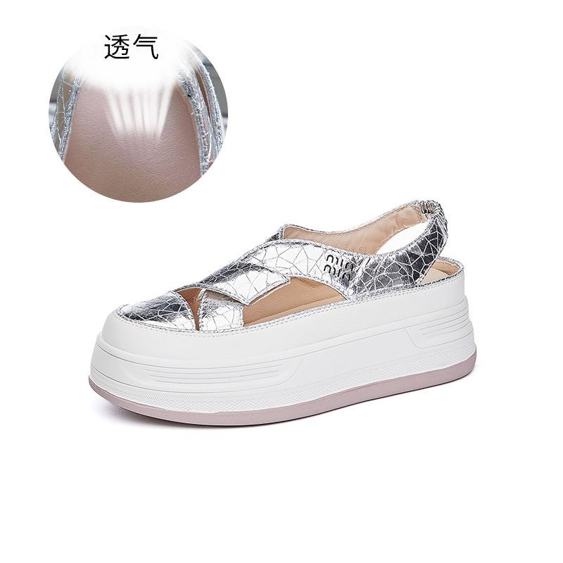 New flat sandals 2025 summer wear Roman sandals comfortable versatile casual shoes women breathable beach women s shoes 40 срібний
New flat sandals 2025 summer wear Roman sandals comfortable versatile casual shoes women breathable beach women s shoes 40 срібний