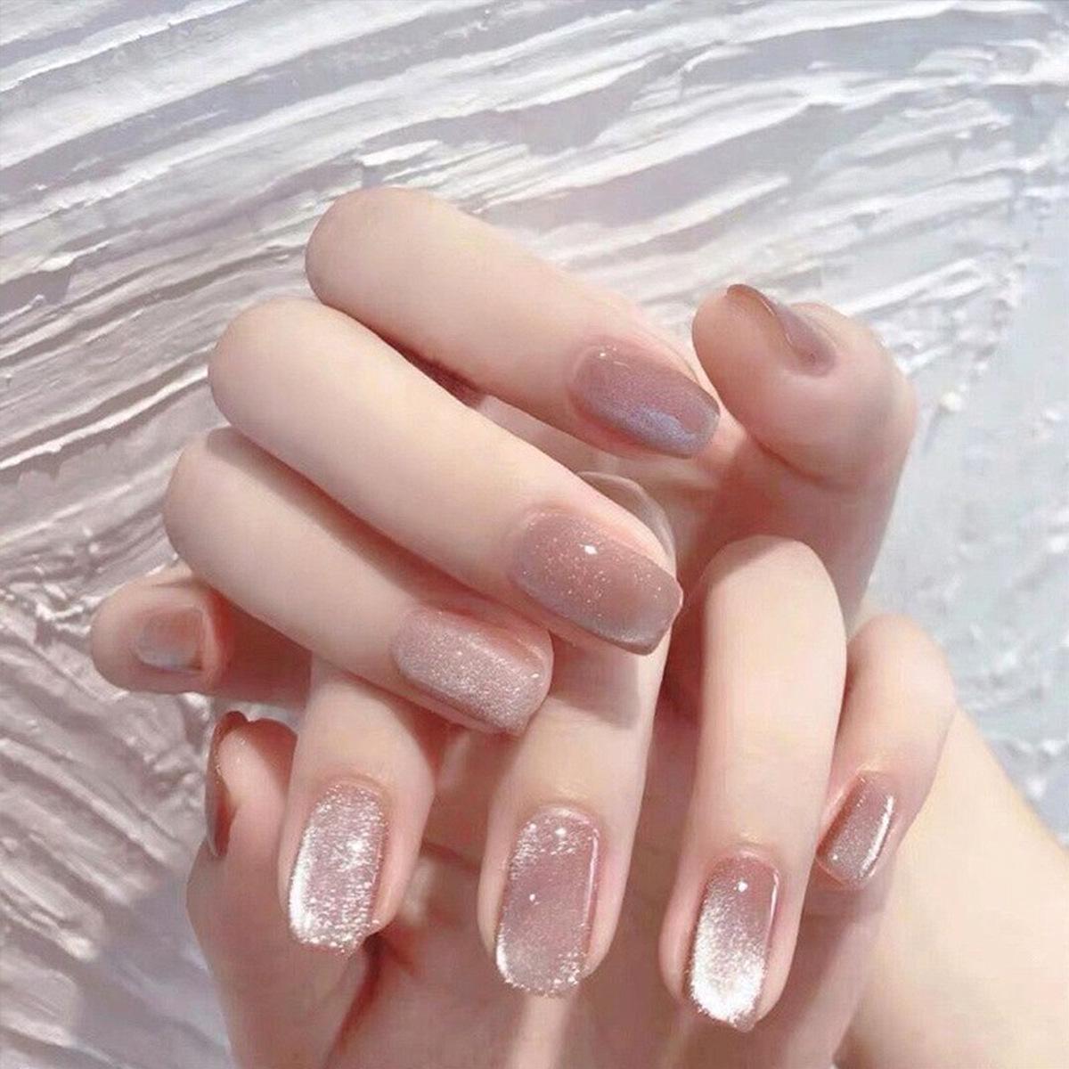 Градиентные ногти «кошачий глаз» Aurora Pink с глиттером, пресс-он, с ледяным прозрачным финишем
Градиентные ногти «кошачий глаз» Aurora Pink с глиттером, пресс-он, с ледяным прозрачным финишем