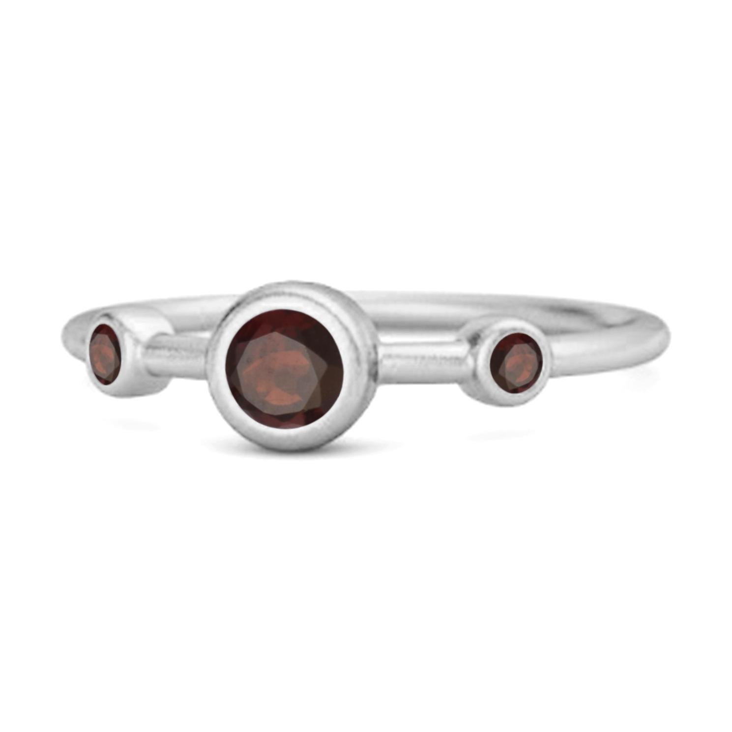 Garnet Triple Bezel- 925Set Ring - 925 Sterling Silver 10.5 білий
Garnet Triple Bezel- 925Set Ring - 925 Sterling Silver 10.5 білий