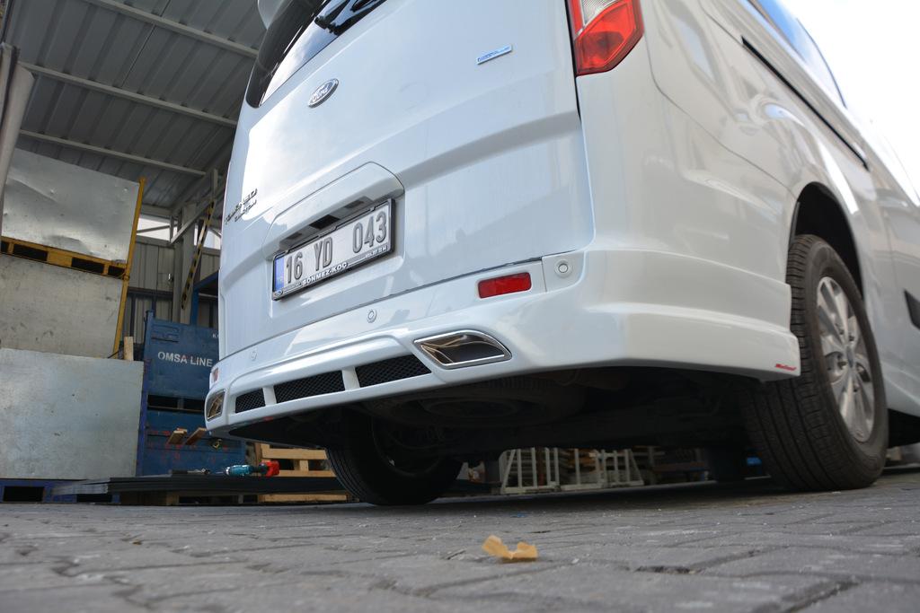 Накладка на задний бампер (под покраску) для Ford Custom 2013-2022 гг
Накладка на задний бампер (под покраску) для Ford Custom 2013-2022 гг