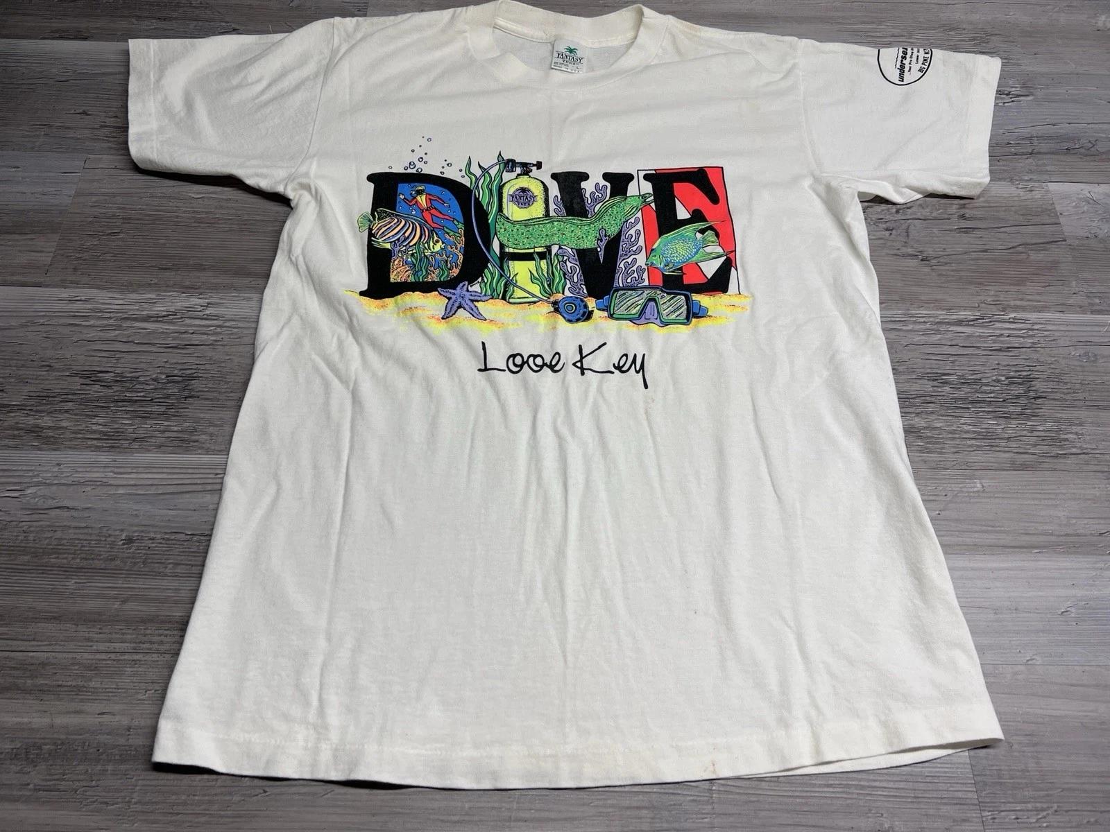 Vintage 90s Tropical Souvenir T-Shirt Looe Key Scuba Neon Reef Single Stitch L 3XL
Vintage 90s Tropical Souvenir T-Shirt Looe Key Scuba Neon Reef Single Stitch L 3XL
