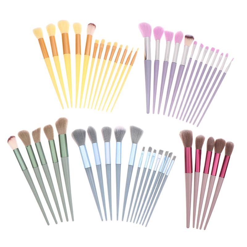 13Pcs Soft Fluffy Makeup Brushes Set For Cosmetics Foundation Blush Powder Eyeshadow Kabuki Blending Makeup Brush Beauty Tool зелёный
13Pcs Soft Fluffy Makeup Brushes Set For Cosmetics Foundation Blush Powder Eyeshadow Kabuki Blending Makeup Brush Beauty Tool зелёный