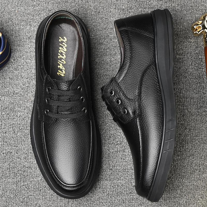 Men s leather shoes cowhide casual 2025 autumn soft sole middle-aged men s shoes elderly father shoes 2025 38
Men s leather shoes cowhide casual 2025 autumn soft sole middle-aged men s shoes elderly father shoes 2025 38