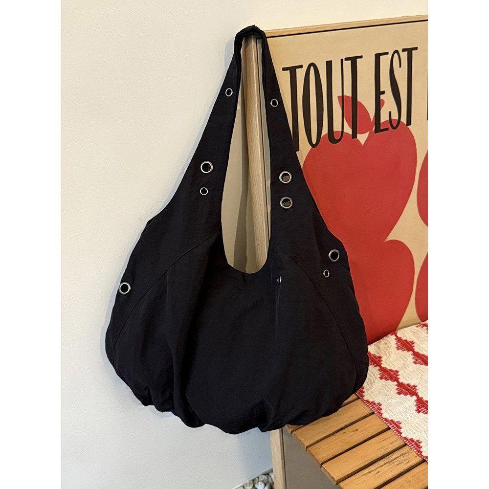 Single-shoulder Bag - Large Capacity, Lightweight, Portable Tote Bag for Women, Simple Commuter Bag чорний
Single-shoulder Bag - Large Capacity, Lightweight, Portable Tote Bag for Women, Simple Commuter Bag чорний