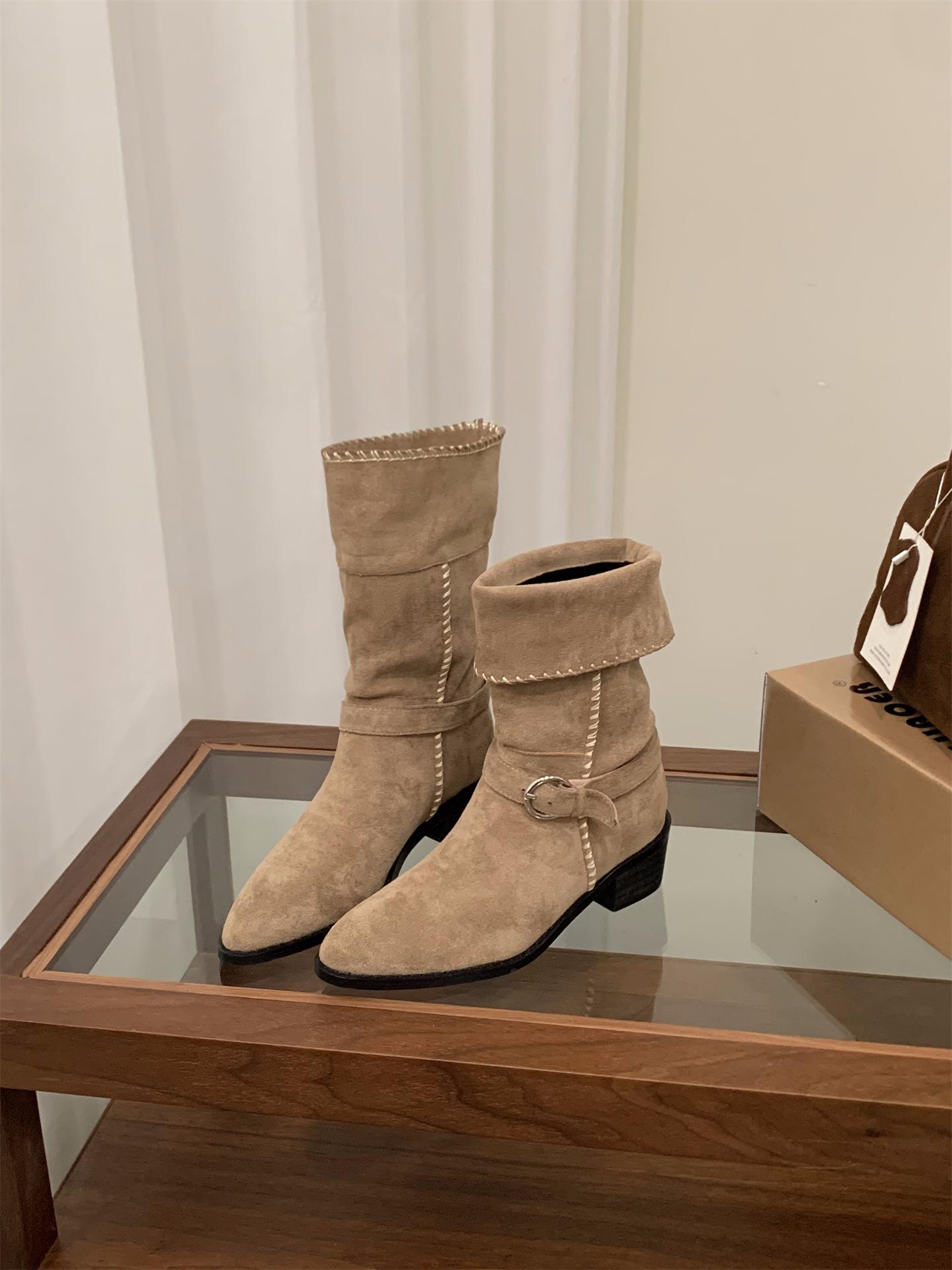 High Heel Pointed Suede Medium Boots Knight Boots Women s Boots 2025 Autumn and Winter Coffee Maillard Short Boots Pile Boots 39
High Heel Pointed Suede Medium Boots Knight Boots Women s Boots 2025 Autumn and Winter Coffee Maillard Short Boots Pile Boots 39