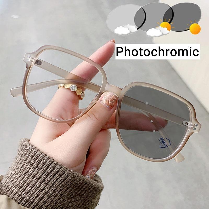 Women Square Photochromic Glasses Men Large Frame Minus Diopter Eyeglasses Fashion Trendy Color Changing Myopia for Ladies
Women Square Photochromic Glasses Men Large Frame Minus Diopter Eyeglasses Fashion Trendy Color Changing Myopia for Ladies