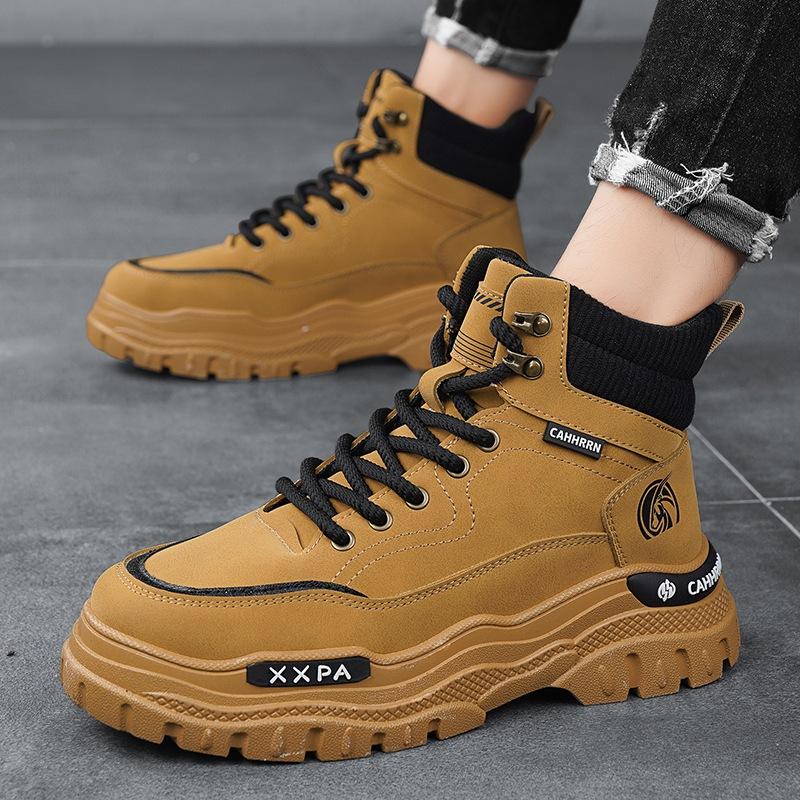 Martin boots men s 2024 new winter British retro boots men s autumn platform outdoor wear-resistant tooling shoes 44
Martin boots men s 2024 new winter British retro boots men s autumn platform outdoor wear-resistant tooling shoes 44