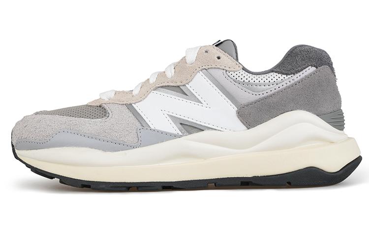 New Balance 57/40 Grey Day M5740TA 38.5
New Balance 57/40 Grey Day M5740TA 38.5