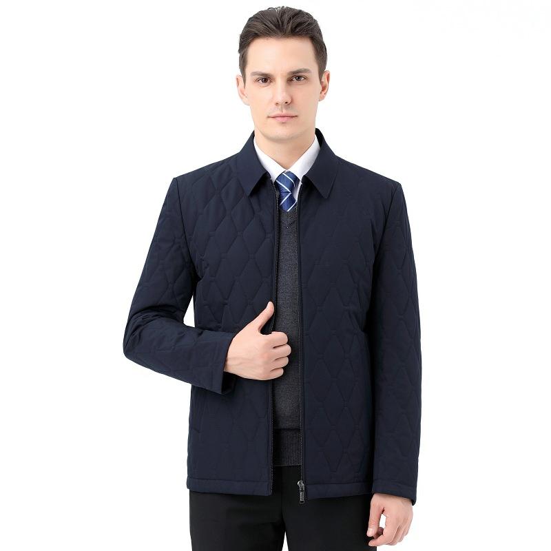 Хлопковое пальто для мужчин среднего возраста с лацканами, шелковое тонкое хлопковое пальто для людей среднего и пожилого возраста, зимние куртки для пап 195
Хлопковое пальто для мужчин среднего возраста с лацканами, шелковое тонкое хлопковое пальто для людей среднего и пожилого возраста, зимние куртки для пап 195