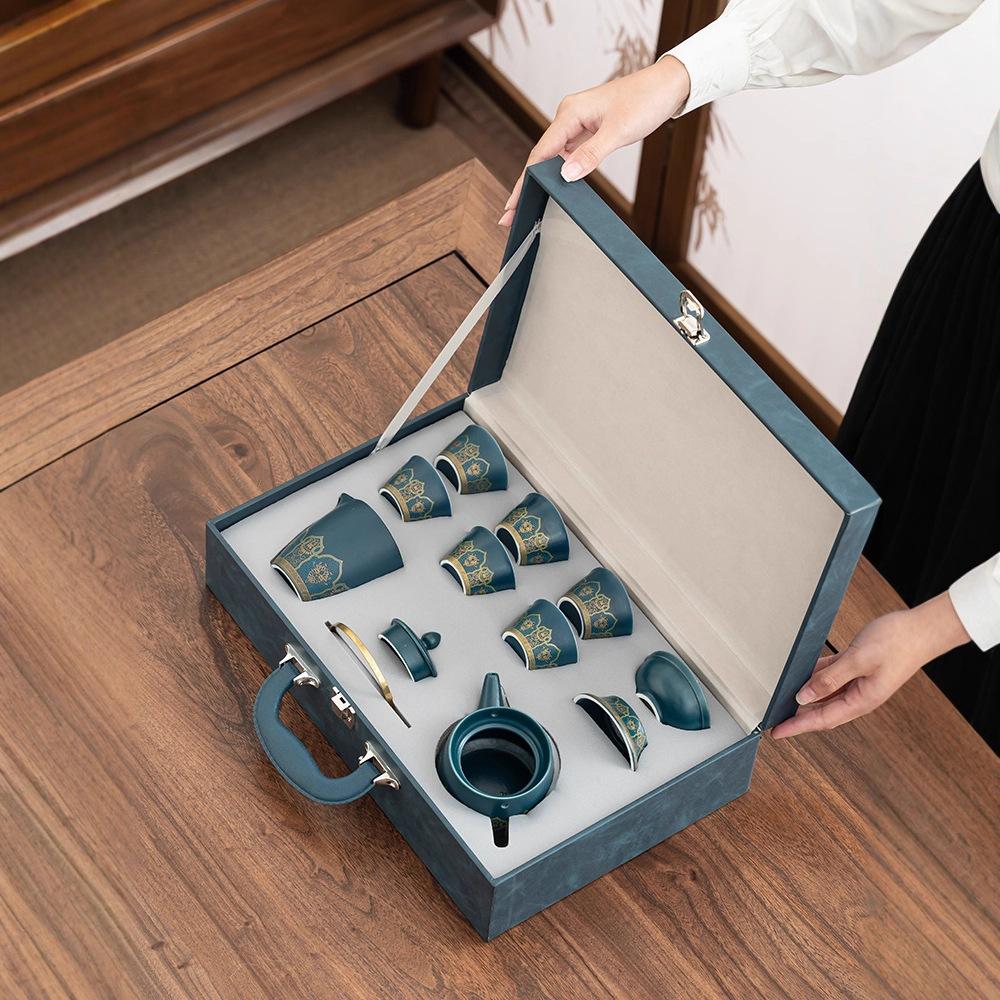 Подарочная коробка Guyun Китайский дракон Годовое собрание предприятия Отправить клиентам Сотрудникам Практичное Открытие Высококлассный Дорожный Чайный Набор Портативный для улицы
Подарочная коробка Guyun Китайский дракон Годовое собрание предприятия Отправить клиентам Сотрудникам Практичное Открытие Высококлассный Дорожный Чайный Набор Портативный для улицы