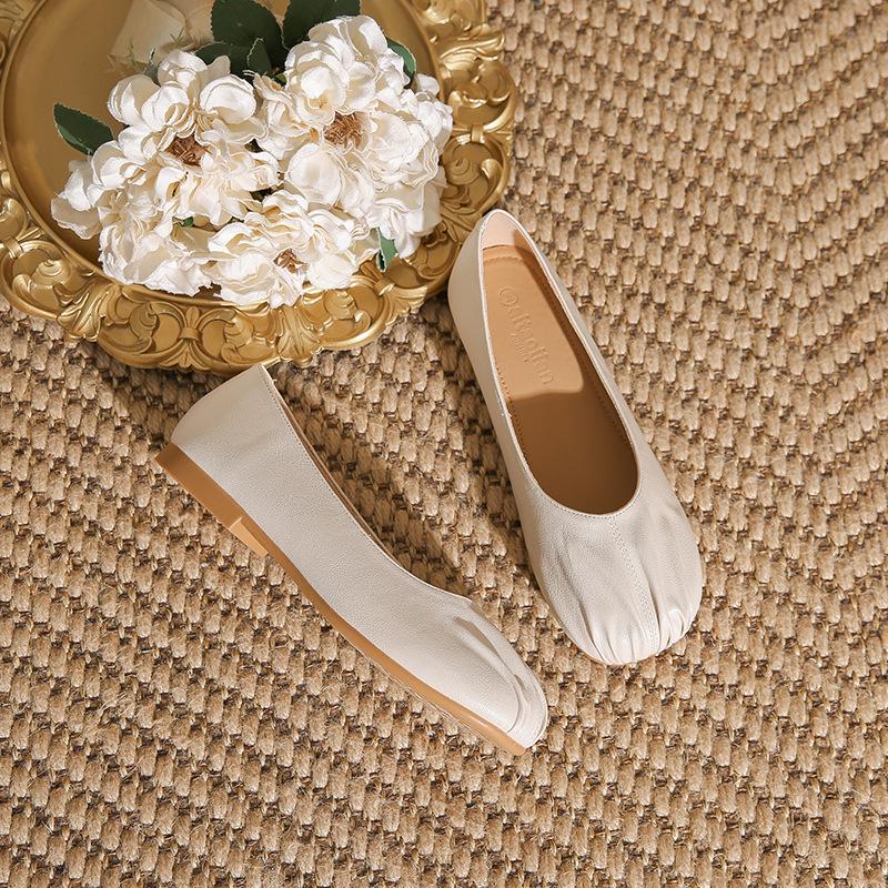 Модные плиссированные мокасины из мягкой кожи женские уютные туфли медсестры однотонные лаконичного стиля слипоны лоферы женские весенне-летние одинарные балетки 35 абрикосовый
Модные плиссированные мокасины из мягкой кожи женские уютные туфли медсестры однотонные лаконичного стиля слипоны лоферы женские весенне-летние одинарные балетки 35 абрикосовый