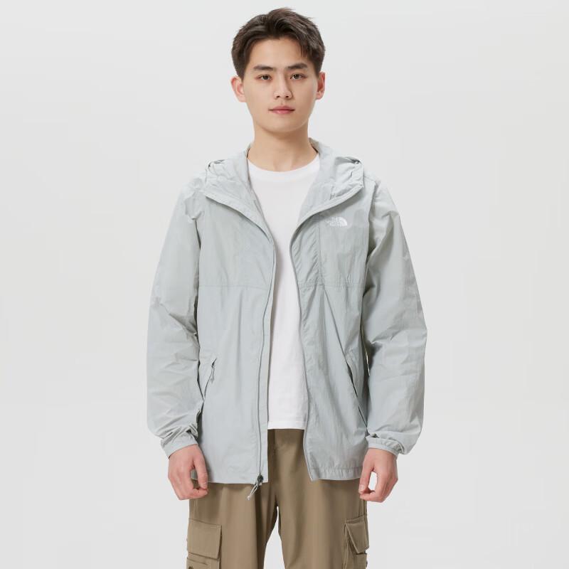 The North Face Men s Summer Hooded Sport Jacket 8EZYA0M L
The North Face Men s Summer Hooded Sport Jacket 8EZYA0M L