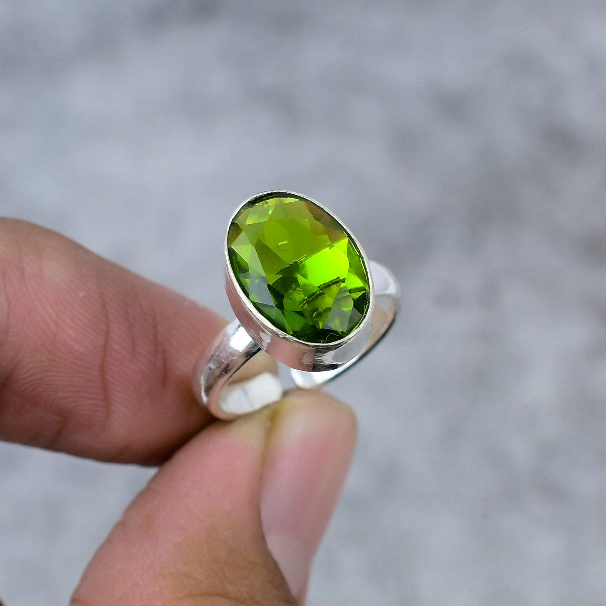 Peridot Gemstone Handmade 925 Sterling Silver Jewelry Ring Size 7 M-285
Peridot Gemstone Handmade 925 Sterling Silver Jewelry Ring Size 7 M-285